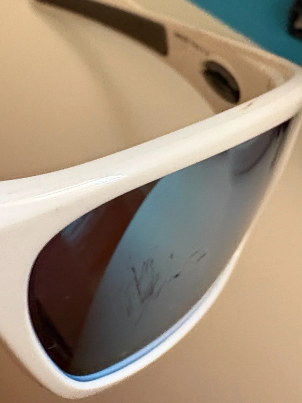 Oakley Turbine White Sport Wrap Sunglasses with Blue Lenses PLS READ DESCRIPTION